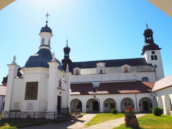 Sanktuarium Najświętszej Maryi Panny Skępskiej, Matki Bożej Brzemiennej, Królowej Mazowsza, Kujaw i Ziemi Dobrzyńskiej jest miejscem do którego od wieków przyby