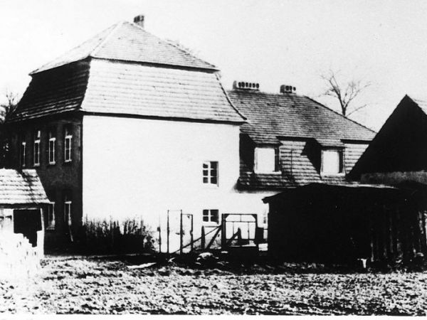 Szkoła w Otocznie stan w roku 1972