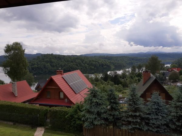 Widok na Solinę z Bieszczadzkiego Zakątka