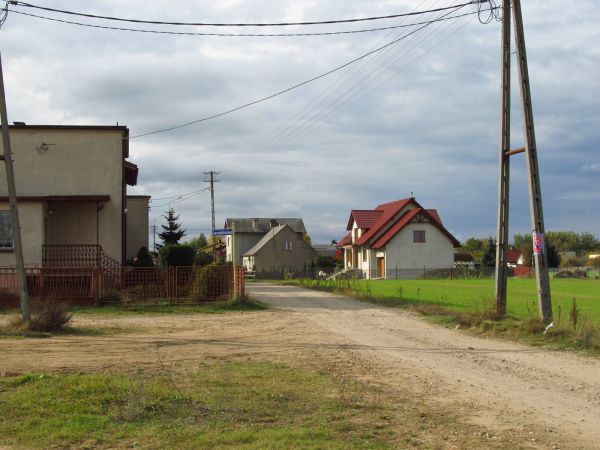 Ulica Wiśniowa w kierunku ulicy Długiej