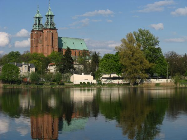 GNIEZNO, KATEDRA - BAZYLIKA PRYMASOWSKA WNIEBOWZIĘCIA NMP.