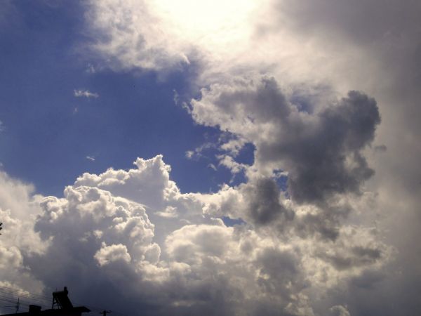 Kolorowe chmury nad Czarną Wodą