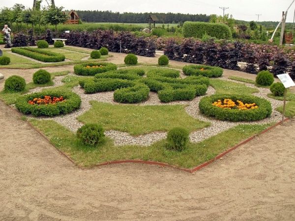 FRANK-RAJ _Ozdobne Ogrody Polskie