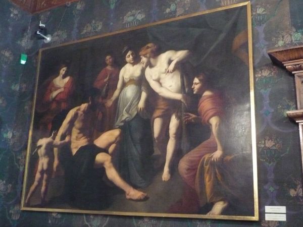 W Gołuchowie ciekawa jest ekspozycja obrazów z różnych okresów i tematyce na zdjęciu jeden z większych obrazów.