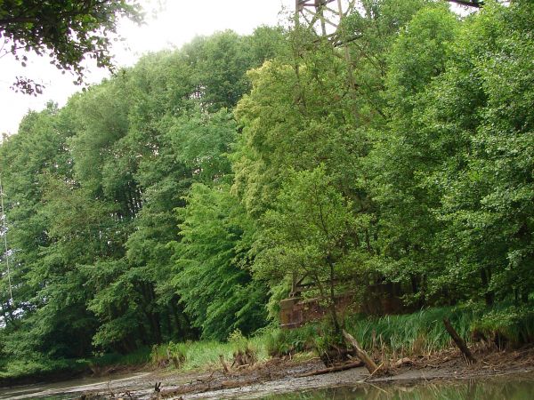 Koronowo - uroczy sciek pod pieknym mostem