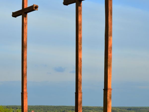 Trzy krzyże