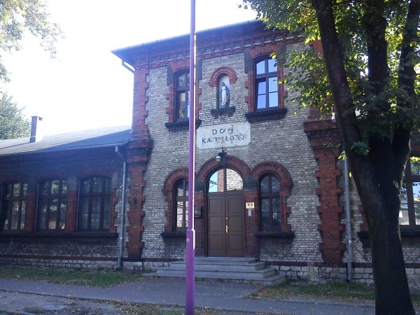 Czeladź-Piaski. Dom Katolicki przy Ul. Kościuszki.