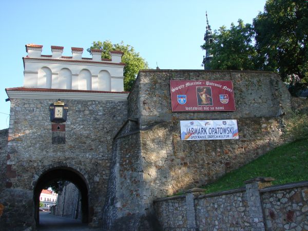 4.06.2011