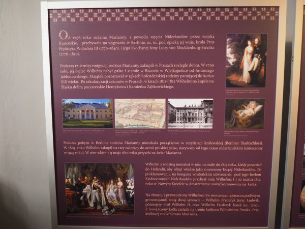 zachętą do poznania dziejów tego miejsca są świetnie przygotowane plansze edukacyjne.