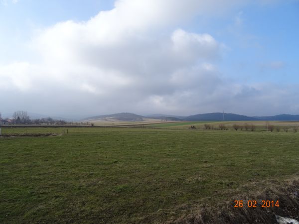 pastwiska - z wodopojem, w przysiółku Równie.