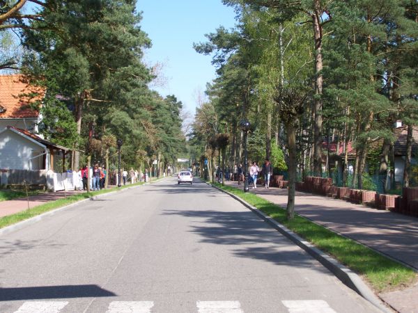 POBIEROWO : po drodze na plaze :ul. Grunwaldzka