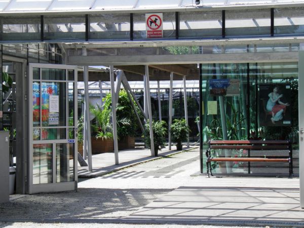 Zamek - Muzeum w Łańcucie. Storczykarnia - wejście