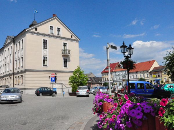 Grodzisk Wlkp. Rynek - Urząd Miasta