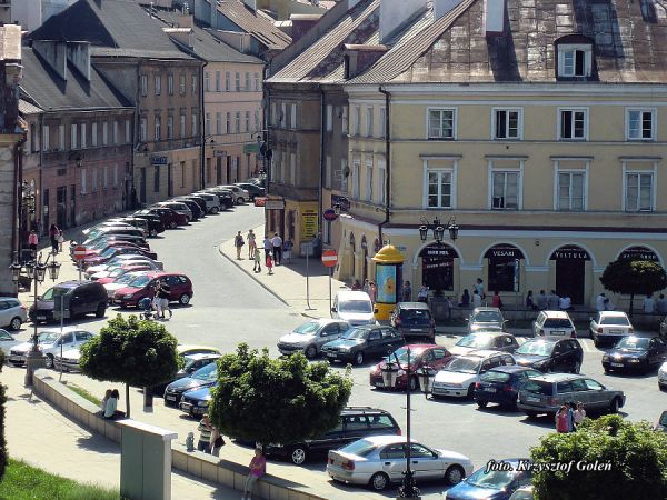 Lublin ul. Kowalska i fragment placu zamkowego. Widok z ul. Zamkowej - foto. Krzysztof Goleń