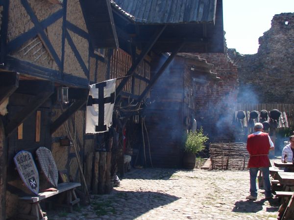 Stare Drawsko - zamek Drahim