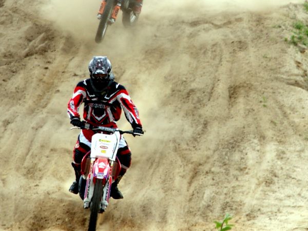 Jak lubisz sporty motorowe, to tutaj znajdziesz coś dla siebie