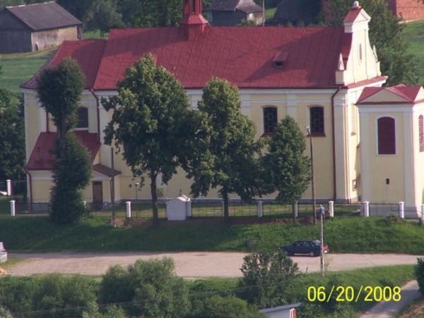 Kościół  Parafialny   pod wezwaniem św. Mikołaja
więcej na www.harta.pl