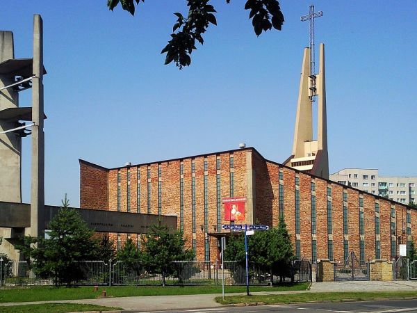 Będzin. Kościół Nawiedzenia Najświętszej Maryi Panny