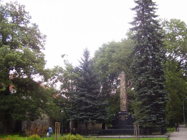 Kutuzow Bolesławiec 1813(*)obelisk autorstwa K.F.Schinkel i G. Schadow