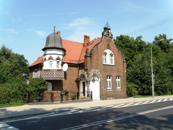 Dawna rogatka przy moście