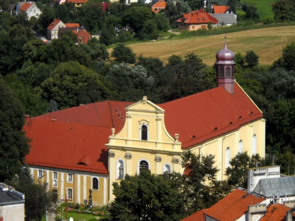 Złotoryja z lotu ptaka

Złotoryja (łac. Aureus Mons, niem. Goldberg, daw. Złota Góra) – miasto i gmina w południowo-zachodniej Polsce w województwie dolnośląs