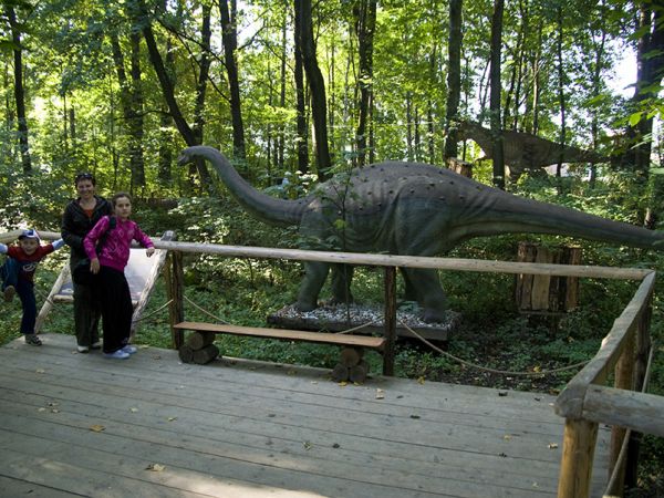 Zator-Park Ruchomych Dinozaurów "DinozatorLand"