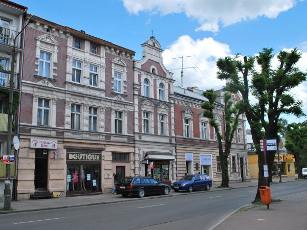 Urok starej architektury,ulica 14 lutego dawna Dworcowa