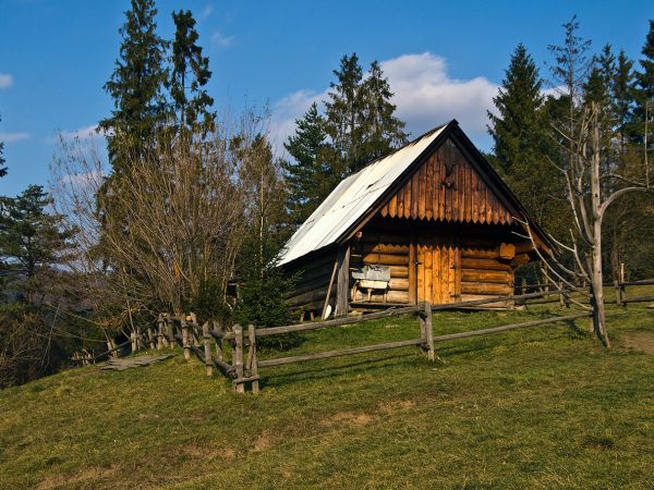 BIAŁA WODA-BACÓWKA