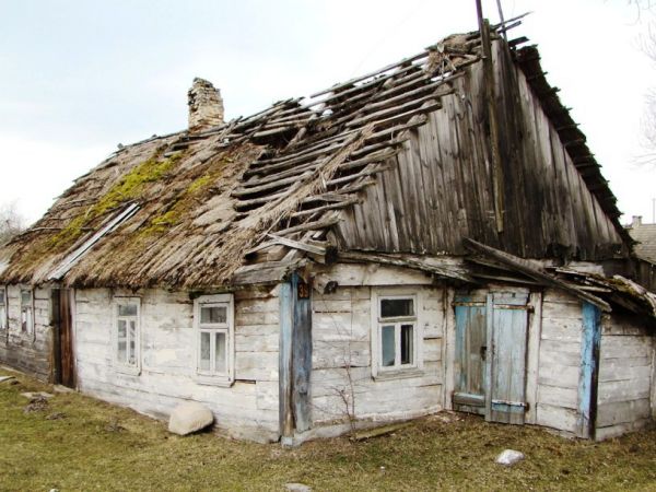 Zapomniana chatynka w Kruszynianach...