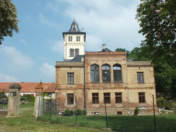 Pałac Gladishof zwany Zamczyskiem