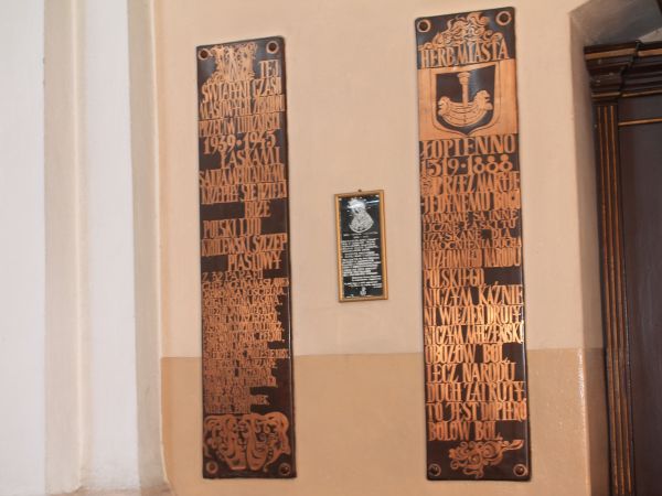 Łopienno,kościół.