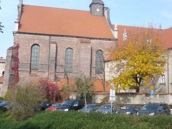 Widok z mostku na kościół p.w św.Stanisława Biskupa od 1962 r w Kaplicy Męki Pańskiej stała adoracja Najświętrzego Sakramętu