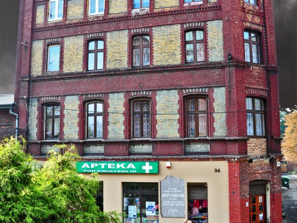 W tej kamienicy urodził się Jerzy Kukuczka Katowice-Bogucice
