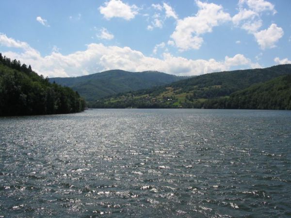 Jezioro międzybrodzkie