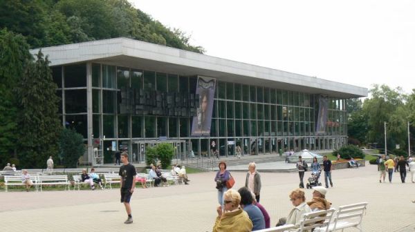 NOWA PIJALNIA-KRYNICA