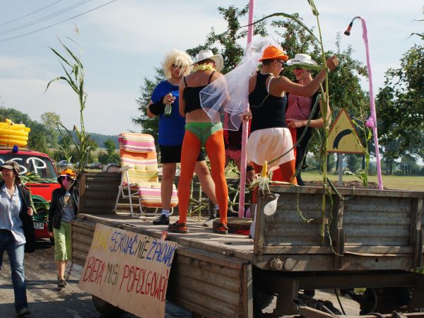 Dożynki Gminne Równopole 2011r