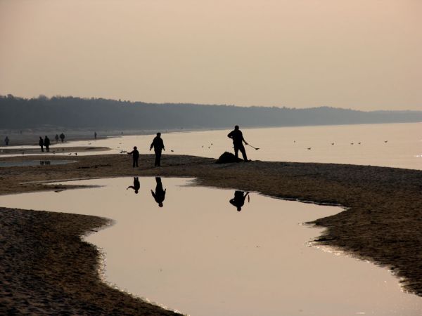 Opustoszała plaża w Międzyzdrojach (marzec)