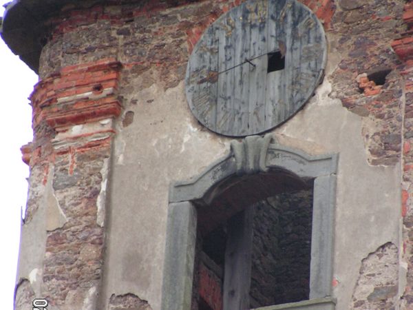 Zegar na wieży kościoła ewangelickiego