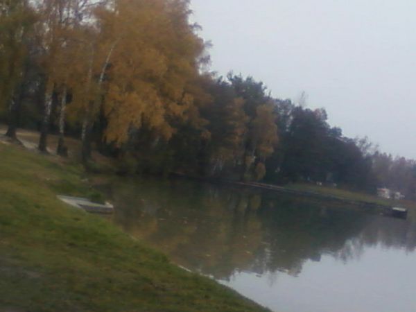 Jesień nad Jeziorem Białym