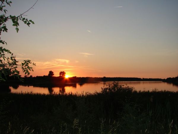 To zdjęcie zrobiłam na spacerze, idąc polną drogą w stronę Kozielska, wieczorami jest naprawdę na co popatrzeć