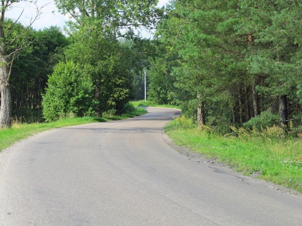Dojazd do podwójnego i ostrego zakrętu
