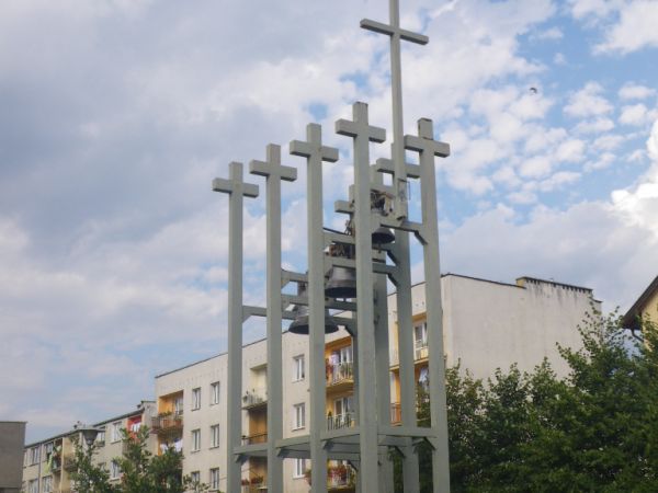 Dzwonnica przy kościele p.w św. Ducha w Staszowie