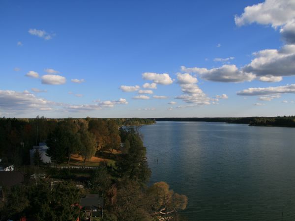 Wdzydze Kiszewskie, widok z platformy widokowej.