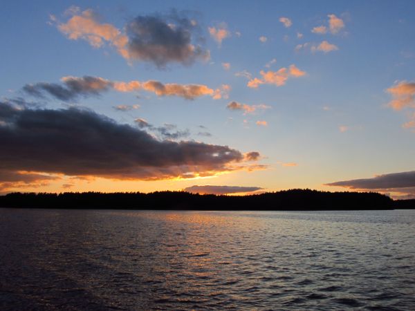 Nad jeziorem Wdzydze