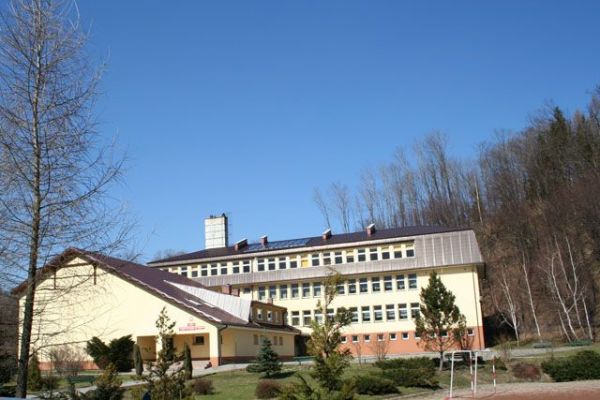 Szkoła Podstawowa nr 1 i Gimnazjum w Kasince Małej