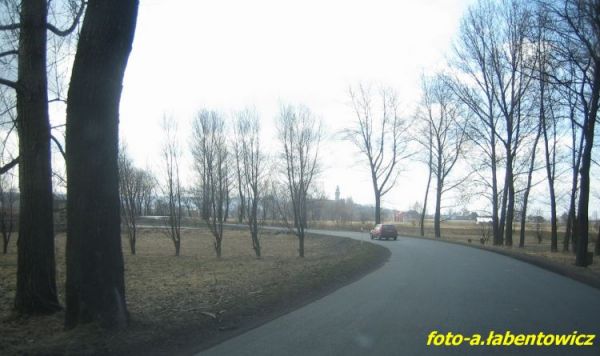 Klasztor oraz Bazylika jest charakterystycznym elementem krajobrazu widzianym z okolicznych miejscowości.