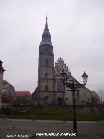 Tak w późnojesienne przedpołudnie