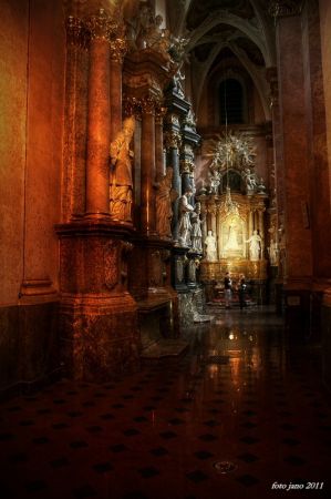 W bazylice ...Jasna Gora