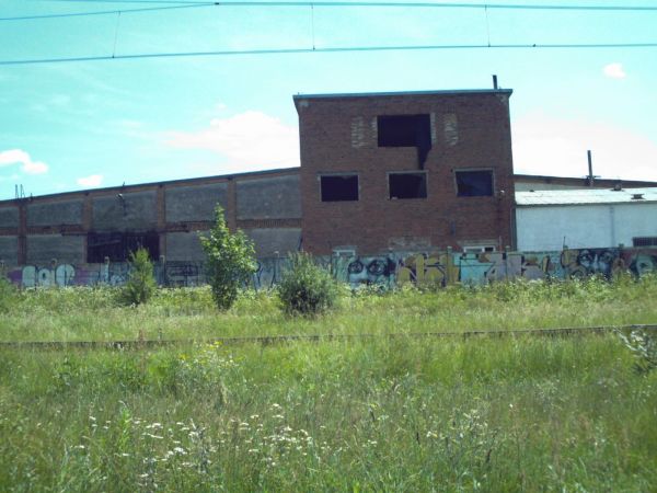 Zabudowania na terenie Starej Roszarni.
ul. Słupska. Widok od ul. Kolejarzy.