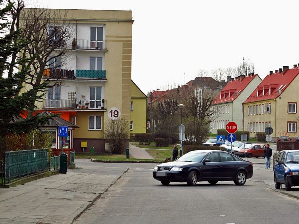 Skrzyżowanie ulicy Wybickiego z Aleją Wojska Polskiego